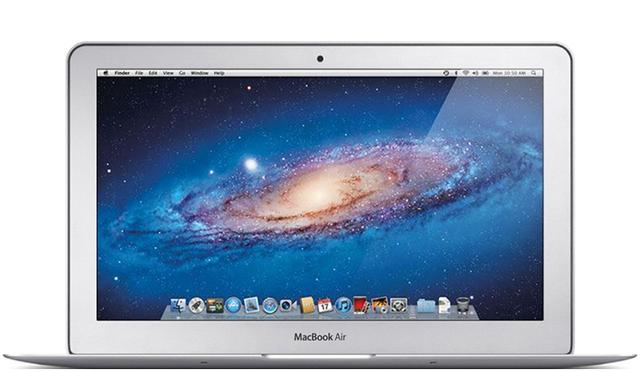 MacBook Air 11 inch, medio 2011